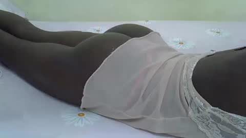 sweet girl online show from December 31, 12:15 pm