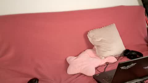 Snapshot of luros_modasy chatting on December 5, 8:44 am Luros Modasy online show from December 5, 8:44 am