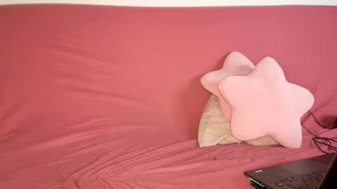 Snapshot of luros_modasy chatting on February 27, 2:54 pm Luros Modasy online show from February 27, 2:54 pm