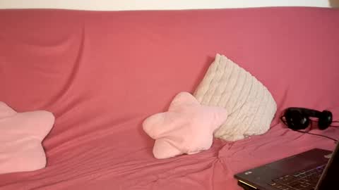 Snapshot of luros_modasy chatting on March 3, 3:53 pm Luros Modasy online show from March 3, 3:53 pm
