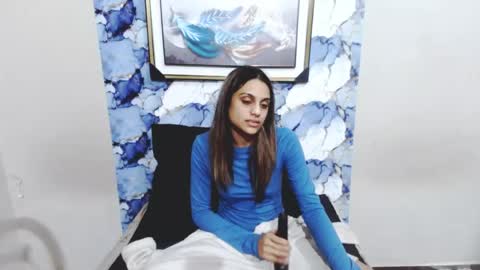 luscious_lexy online show from July 22, 5:21 am