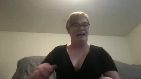 Luscious Kitten online show from October 3, 2:19 am