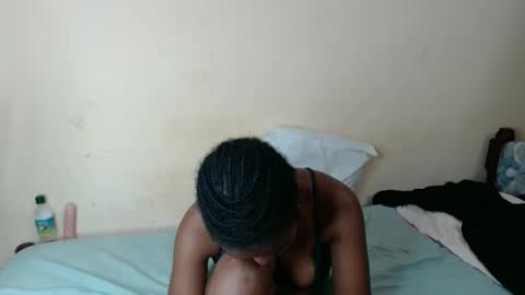 Snapshot of lush_goddess chatting on May 24, 10:26 pm shan online show from May 24, 10:26 pm