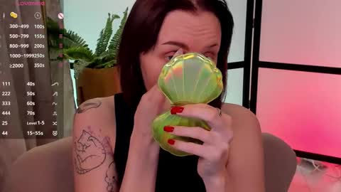 Snapshot of lushcherry chatting on February 27, 4:01 am your sweet Liana online show from February 27, 4:01 am