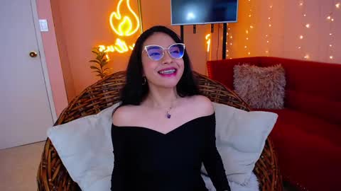 lushiana online show from February 2, 8:08 pm