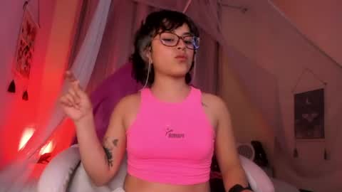 Luci   online show from June 26, 12:04 am