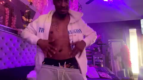 LUST online show from February 2, 3:11 pm