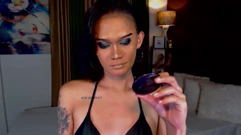 Snapshot of lustfulltrans chatting on January 30, 7:59 pm AdriannaFowks online show from January 30, 7:59 pm