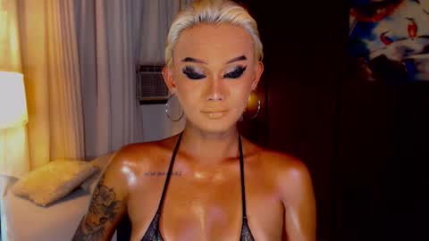 AdriannaFowks online show from June 5, 4:13 pm