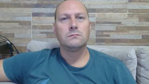 Snapshot of lustonfan chatting on April 7, 12:49 pm lustonfan online show from April 7, 12:49 pm