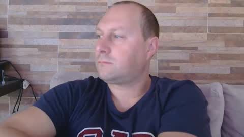Snapshot of lustonfan chatting on May 14, 1:07 pm lustonfan online show from May 14, 1:07 pm