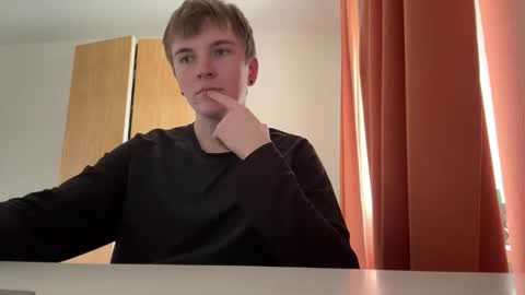 Nik online show from October 25, 9:28 am