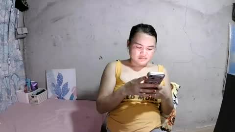 Flora Mae online show from July 18, 11:14 am