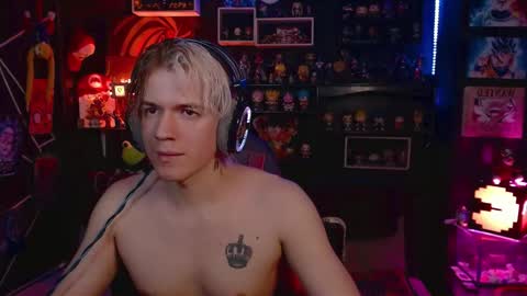 Snapshot of lustymatt chatting on October 8, 3:48 am lustymatt online show from October 8, 3:48 am