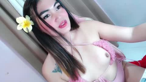 lustyseraphina online show from February 4, 5:13 am