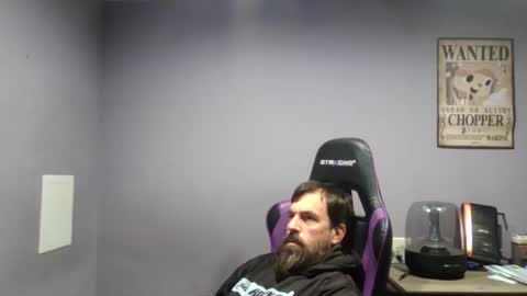 Luv2likslit online show from October 18, 8:37 am