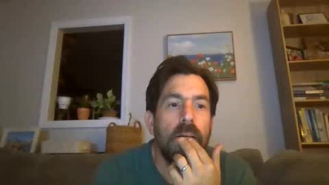 Luv2likslit online show from April 21, 7:14 am