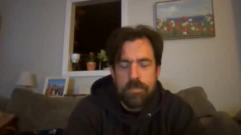 Luv2likslit online show from May 10, 7:57 am