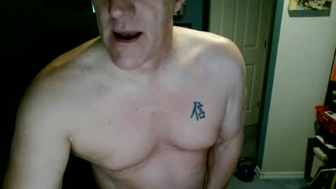 Snapshot of luv2tasteu77 chatting on July 1, 2:57 am luv2tasteu77 online show from July 1, 2:57 am