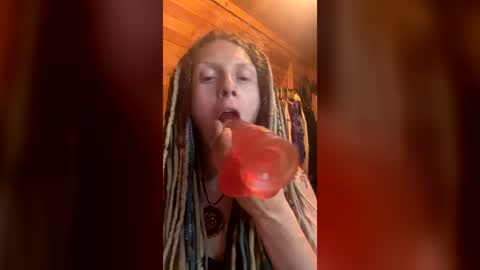 Snapshot of luvaaagirlll1333 chatting on July 23, 7:28 am luvaaagirlll1333 online show from July 23, 7:28 am