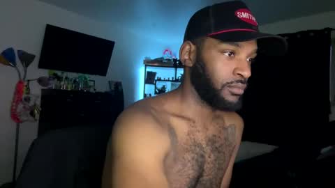 luverboi online show from December 28, 12:04 am