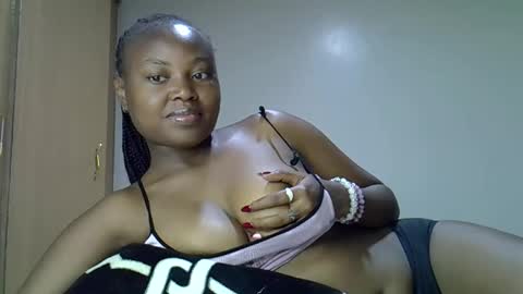 Tracy online show from September 19, 8:42 pm