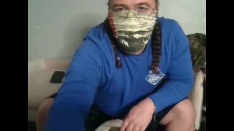 luvmesluts online show from September 18, 6:26 am
