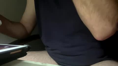 Snapshot of luvs2lickhotlips chatting on January 16, 3:24 pm luvs2lickhotlips online show from January 16, 3:24 pm