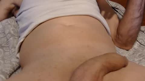 Snapshot of luvs2liku3 chatting on February 26, 2:43 am Adam or Atom online show from February 26, 2:43 am