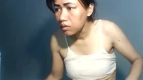 Bee Bee online show from February 7, 4:05 am