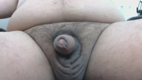 Snapshot of luvvslutss22 chatting on February 8, 7:39 pm luvvslutss22 online show from February 8, 7:39 pm