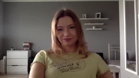 Millie online show from October 10, 1:54 pm