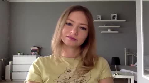 Millie online show from November 2, 8:06 am