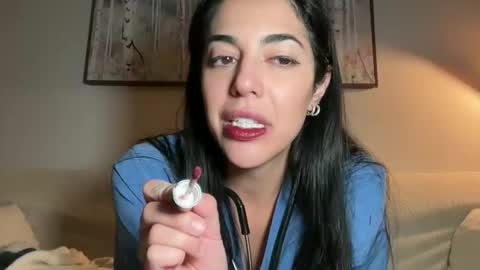 luxcher22 online show from December 5, 5:38 am