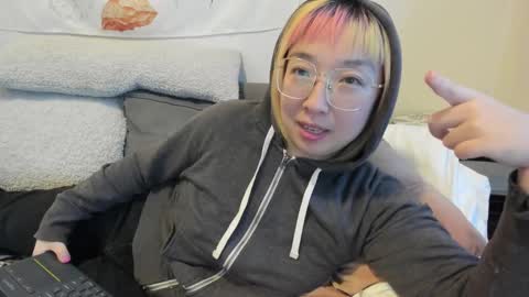 LuxGray online show from December 9, 9:16 pm