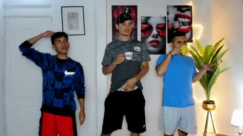 Jackson and Matt online show from April 15, 2:29 am