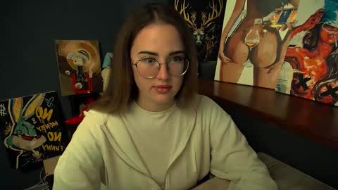 Katie online show from December 5, 1:42 pm