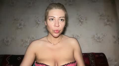 LuxSonyaStar online show from June 29, 9:04 pm