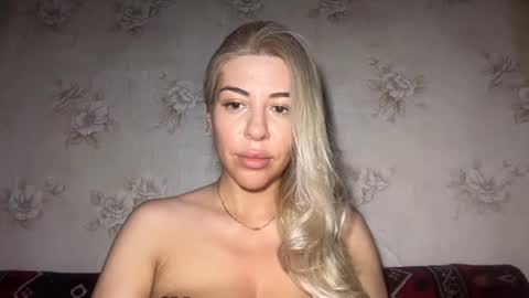 LuxSonyaStar online show from July 14, 8:47 pm