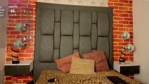 Snapshot of luxuryheavenn chatting on April 4, 7:33 pm luxuryheavenn online show from April 4, 7:33 pm