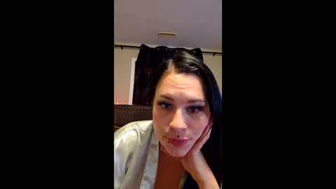 luxxxpiper online show from December 17, 8:09 am