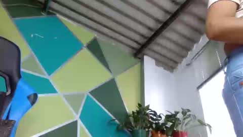 luzzy  I hope your visit and that we manage to get very hot online show from February 19, 9:58 pm