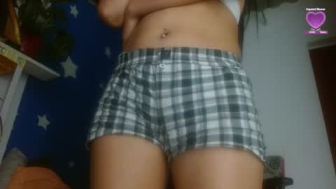 Snapshot of luzzy_cam chatting on June 11, 11:47 pm luzzy I hope your visit and that we manage to get very hot online show from June 11, 11:47 pm