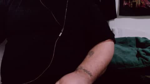 ayoo online show from December 9, 7:50 am