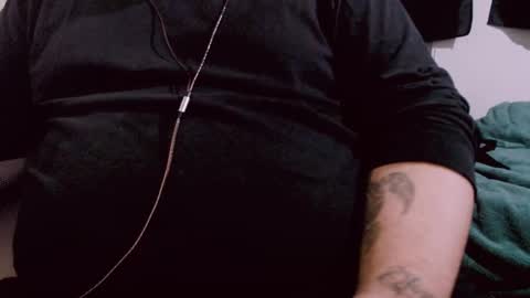 Snapshot of lvcifer_ chatting on February 26, 9:21 am ayoo online show from February 26, 9:21 am