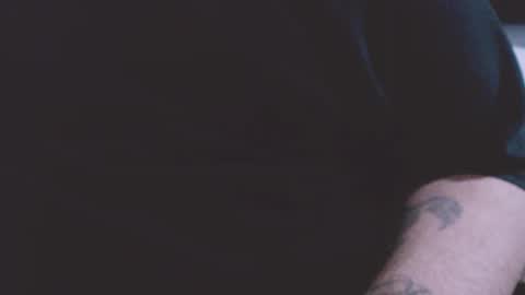 Snapshot of lvcifer_ chatting on October 11, 5:28 am ayoo online show from October 11, 5:28 am