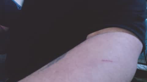 ayoo online show from December 3, 8:00 am