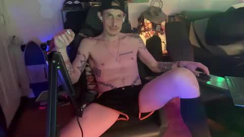 lwooda online show from October 24, 9:38 am