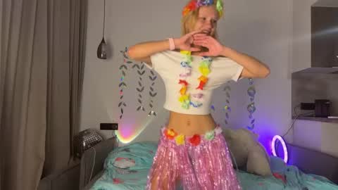 lxsundolyxl_ online show from October 4, 3:26 am
