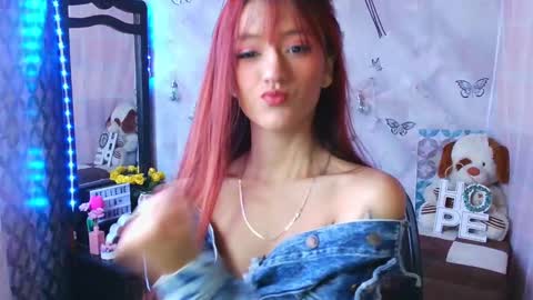 Call me Lia  online show from January 25, 4:46 pm